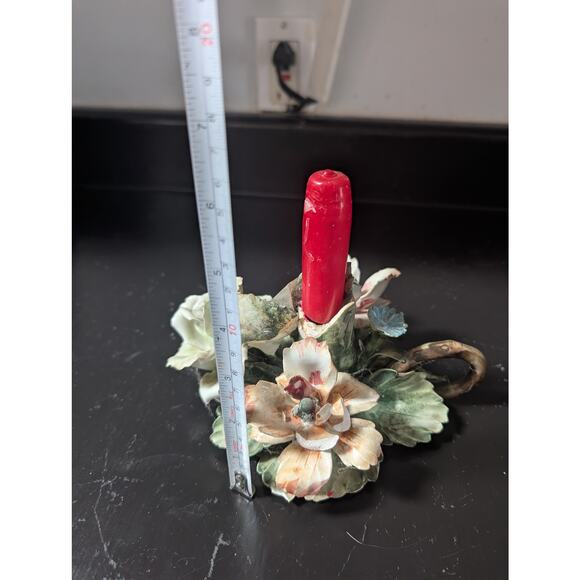 Capodemonte candlestick - slight damage - Picture 4 of 5